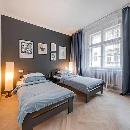 Vita Nejedleho Apartments Prague Exterior photo