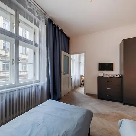 Vita Nejedleho Apartments Prague Exterior photo